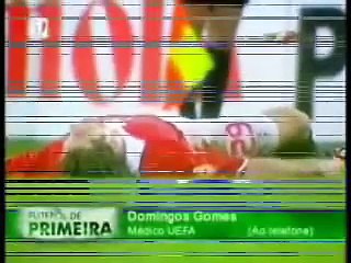 مؤثر جدا لحظة موت اللاعب المجرى ميكولز فيهر فى الملعب