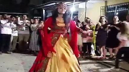 Gelin Damat Erikdalı Kaşık Oyunu