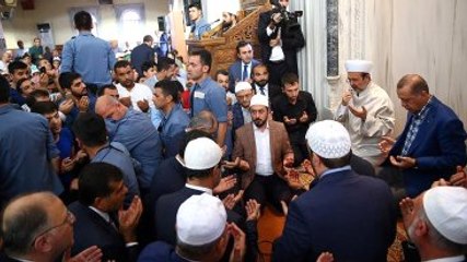 Erdoğan'ın katıldığı Mevlit Programında Korumaları Dikkat Çekti