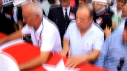 Balıkesir Şehidini Uğurladı Sayende Bende Şehit Annesi Oldum 2
