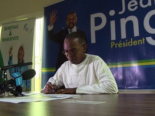 Présidentielle au Gabon: guerre des nerfs entre Bongo et Ping