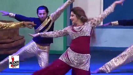 DUPATTA CHAD MERA - 2016 QISMAT BAIG MUJRA - PAKISTANI MUJRA DANCE