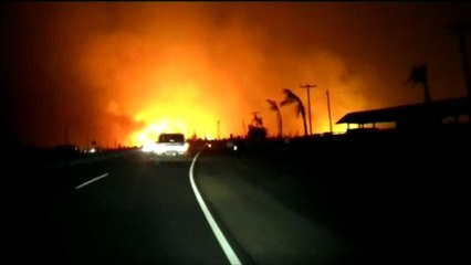 Two towns in Argentina evacuated as fire threatens to spread