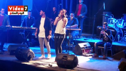 بالفيديو.. هايدى موسى ومحمد شاهين يغنون "ياسلام على حبى وحبك"