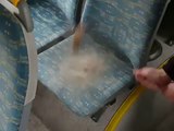 Shock: mostra il segreto nascosto nelle sedi del bus