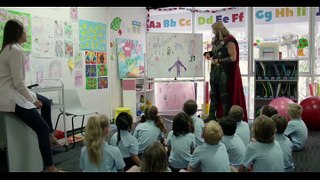 Thor Ragnarok Comic Con Trailer Funny Documentary