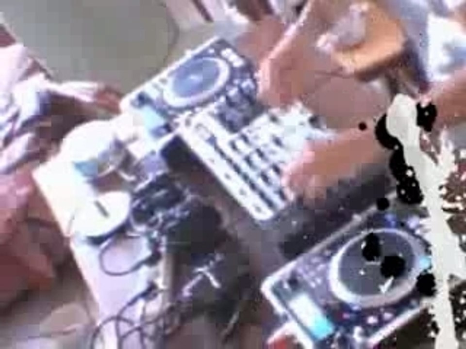DJ GLOBULE