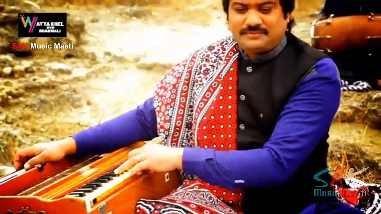 Maseri Bada Maza Karendae Sharafat Ali Khan Baloch Saraiki Song 2016