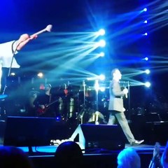 Marc Anthony llora al rendir tributo a Juan Gabriel