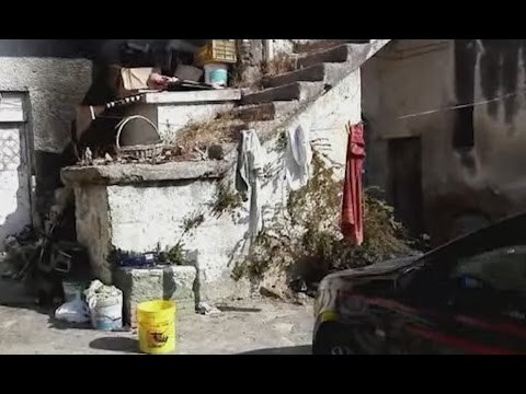 San Felice a Cancello (CE) - Sequestra e picchia la ex, salvata dai carabinieri (29.08.16)