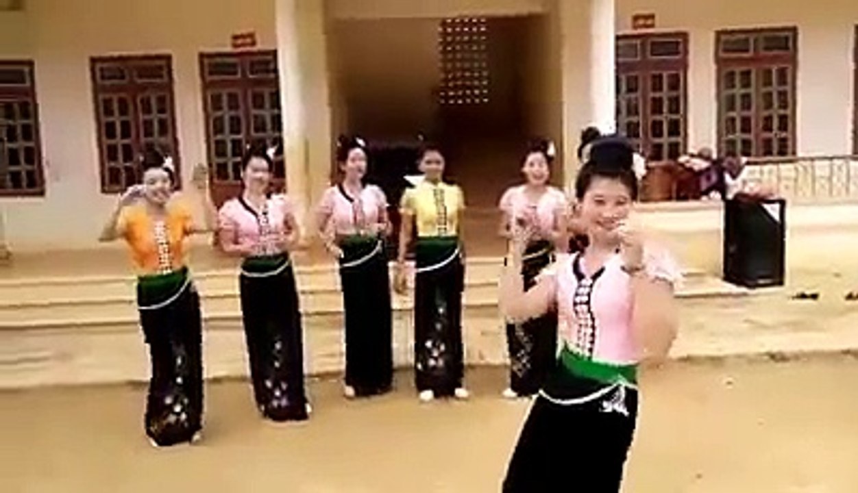 Hot girl Thái Sơn La nhảy cực đẹp