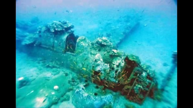 《TOP 30》TANQUES, AVIONES, BUQUES, AUTOS RELIQUIAS BAJO EL MAR HECHAS UN PARAISO MARINO¡¡¡