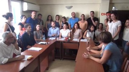 İzmir - Kapatılan Üniversitenin Çalışanlarından Açıklama