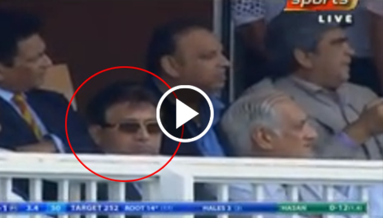 What Waseem Akram Said For Pervez Musharraf When Camera Came on Him during match