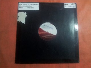 2PLAYERS.''SIGNET ''REMIXES.''.(SIGNET.(STARGAZE REMIX.)(12''.)(2002.)