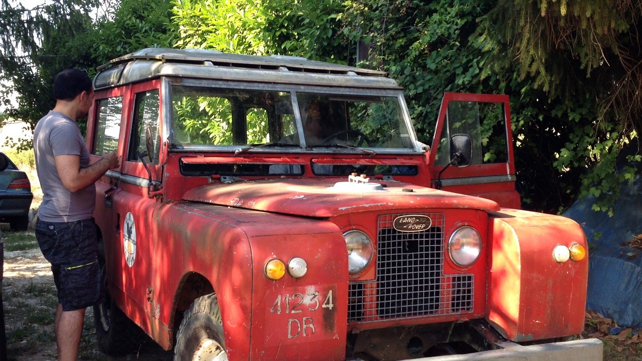 Land Rover Type 88