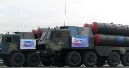 İran, Rus S-300'leri Nükleer Tesisine Konuşlandırdı