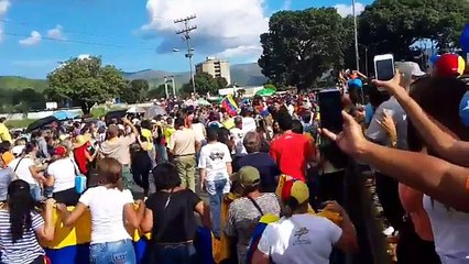 Así recibieron a el padre Lenín Bastidas en Cagua