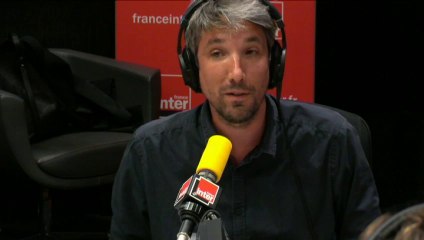 Le burkini et les chaussettes dans les sandales, Le moment Meurice