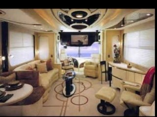 Je voyage dans mon BUSS ja..ja