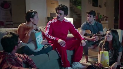 Oye Hoye! Oochi vs  Fawad Khan New oye Hoye tv ad