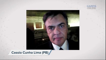 Senadores comentam a presença de Dilma