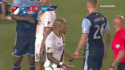 Nigel de Jong'un kırmızı kartı