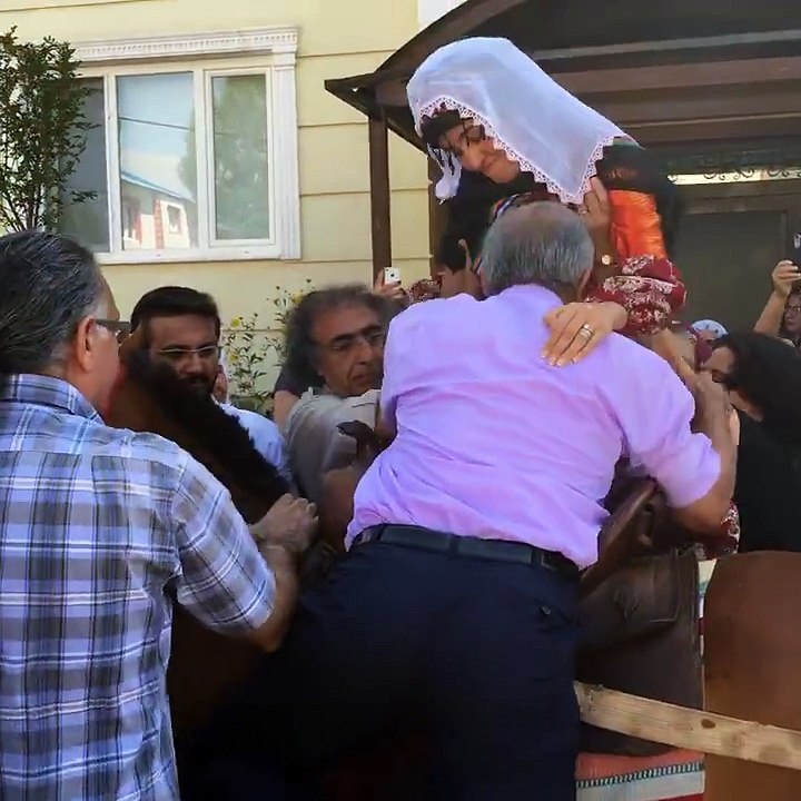 DERSIM YÖRESI GELIN  VE DüGüN GELENEGI