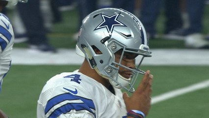 Dak Prescott finds Terrance Williams for a 12 yard gain