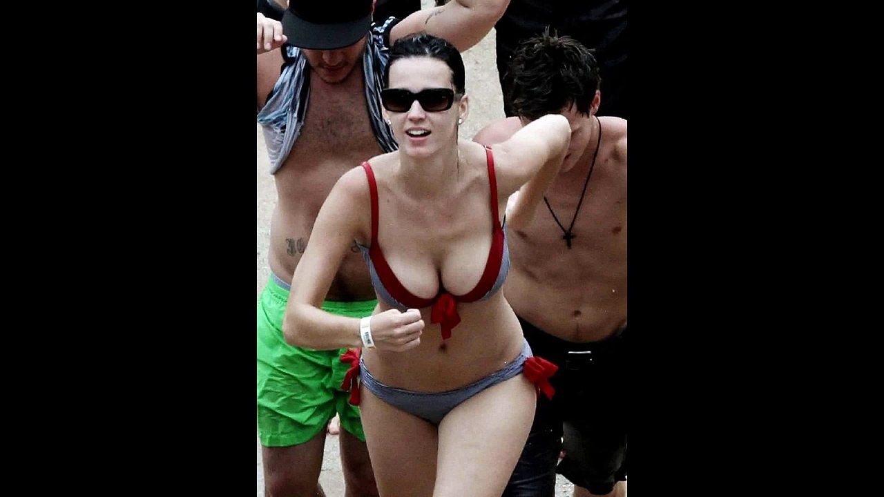 10 Times Katy Perry Showed People More Than It's Needed