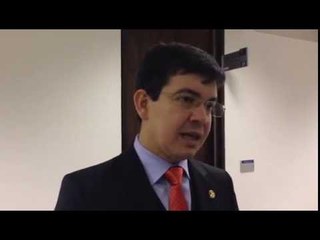 Randolfe Rodrigues: "Só descansaremos de resistir quando o último voto for apurado"