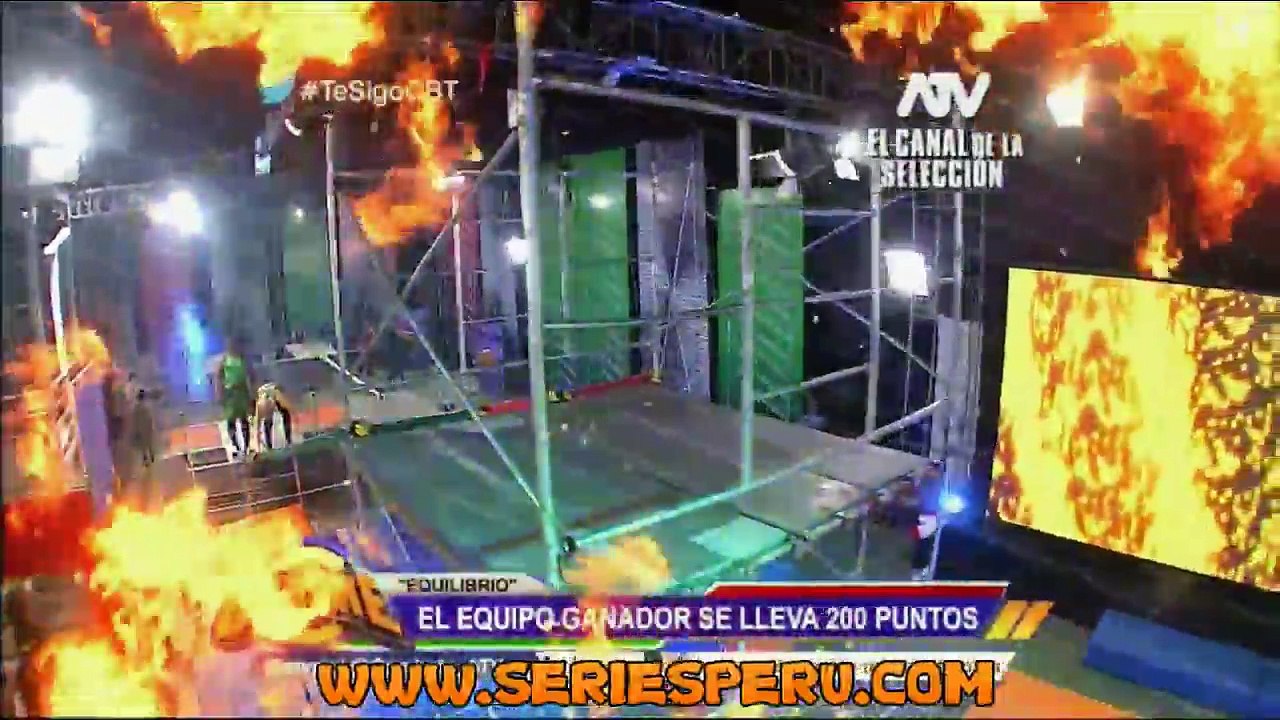 COMBATE