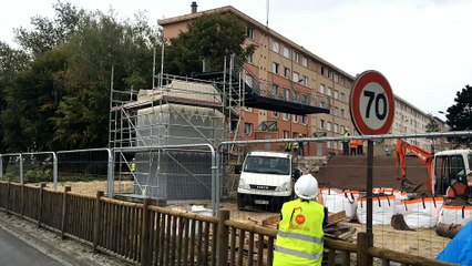 Saint-Quentin : montage de la passerelle Vermand