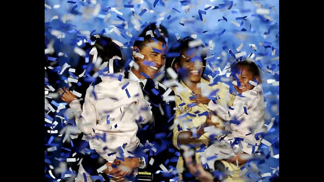 Cette belle collection de photographies relate les 27 ans d'amour de Barack Obama et Michelle Robinson !