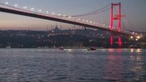 Taksici Köprüden Atladı, Cesedi Ortaköy Açıklarında Bulundu