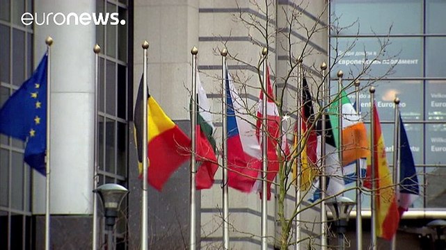 المفوضية الأوروبية تستعد لفرض غرامة مالية على آبل