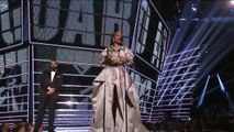 Rihanna Accepts Michael Jackson Vanguard Award | 2016 Video Music Awards | MTV