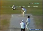 18 year old Sachin Tendulkar vs Pakistan Bowling - 49 off 38 balls 1991 Sharjah