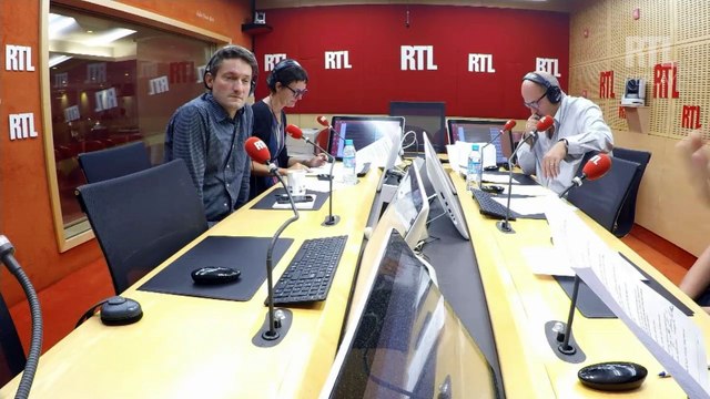 Démission d'Emmanuel Macron : un nouveau coup dur pour François Hollande ?