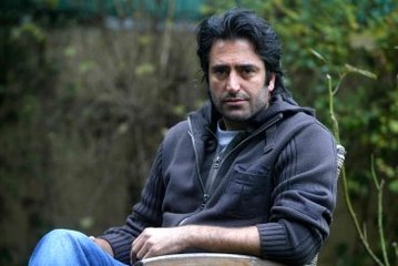 Mahsun Kırmızıgül, Yeni Filminde Gülben Ergen ve Ece Uslu'yu Oynatacak