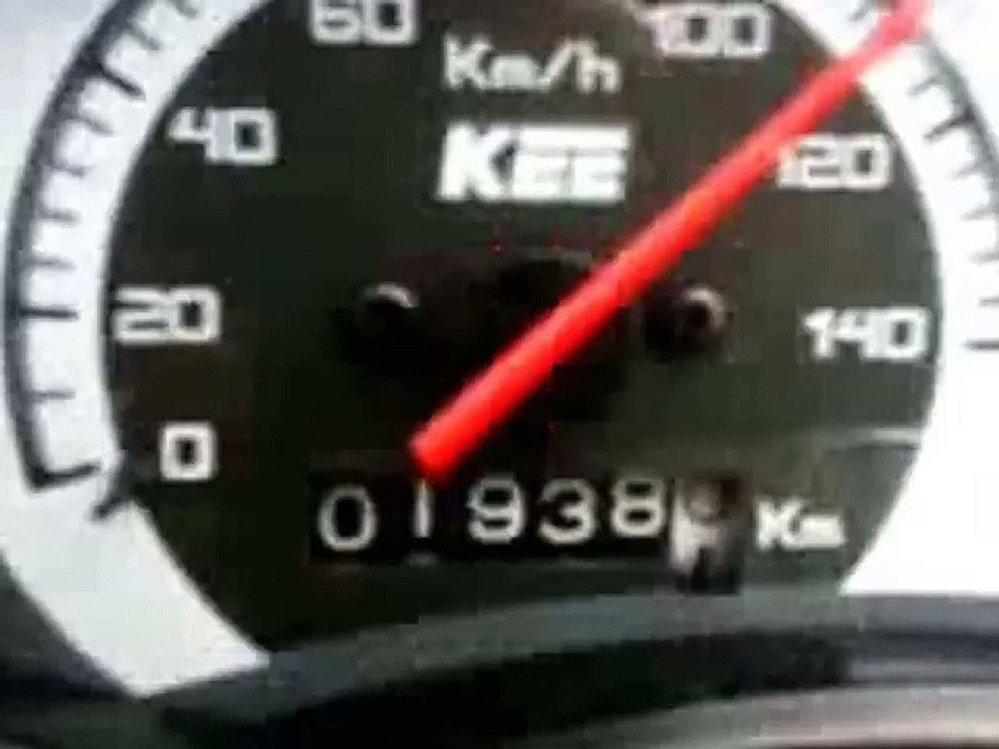 Kuba KEE 100 Top Speed