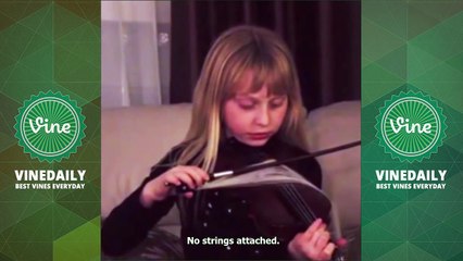 450+ AMERICA'S FUNNIEST HOME VIDEOS Vine Compilations 2016 - Funny AFHV Vines HD ( W- Titles)_17