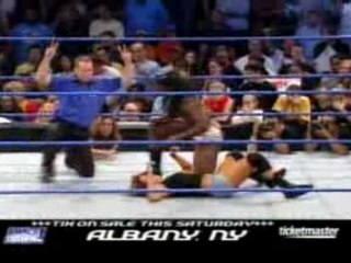 Torrie Wilson & Nidia Vs Shaniqua