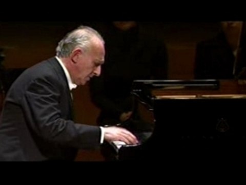 Chopin - Nocturne No 8 Op 27 No 2, Maurizio Pollini, Piano