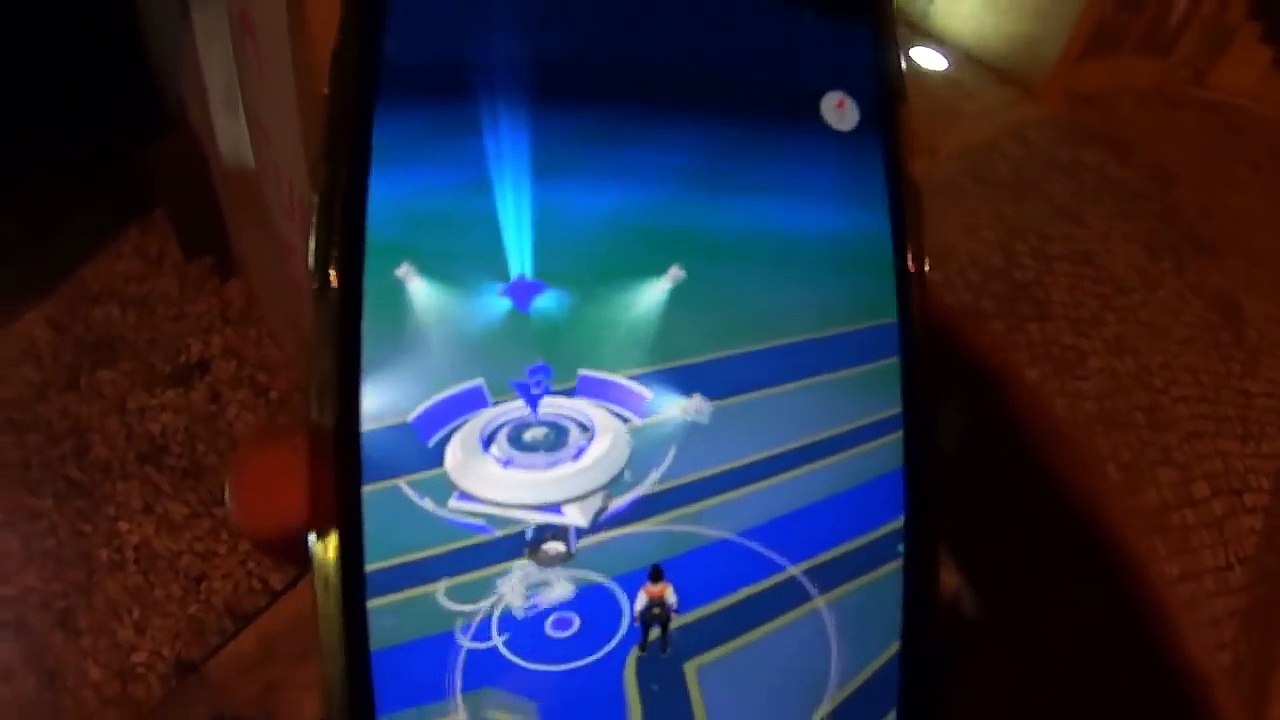Pokemon GO   FUI CAPTURAR POKEMONS DE MADRUGADA !!! !