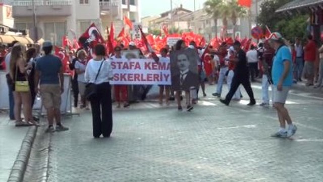 Marmaris'te 30 Ağustos Zafer Bayramı 'Zafer Yürüyüşü' ile Kutlandı