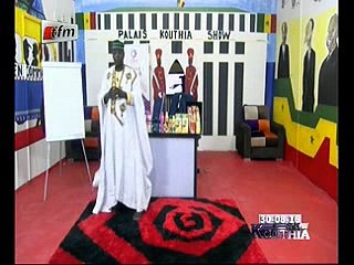 Vidéo- Kouthia repond à Coumba Gawlo ''on n'accepte pas que tu attaque notre patron"