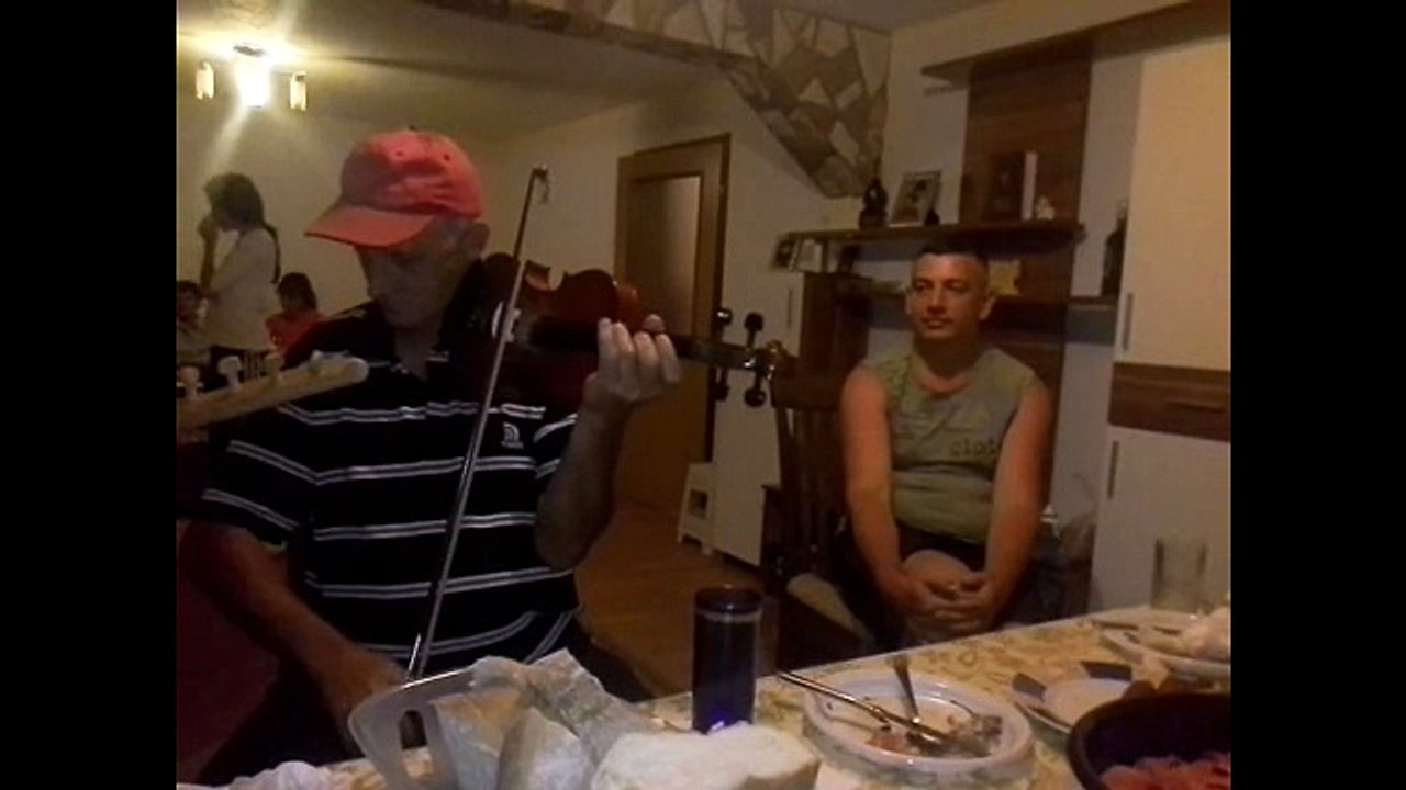 Radenko i Mišo-Kolo