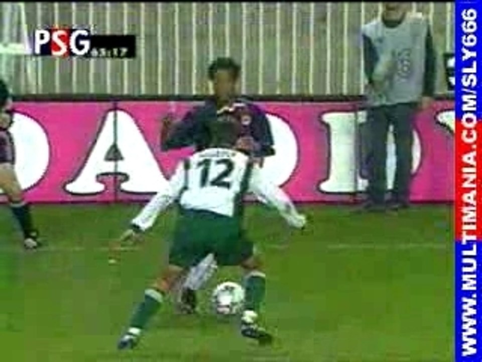 Football-Ronaldinho