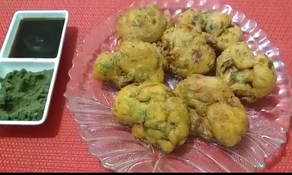 Simi's Home Kitchen 81 Gobi Pakode (Cauliflower Fritters)